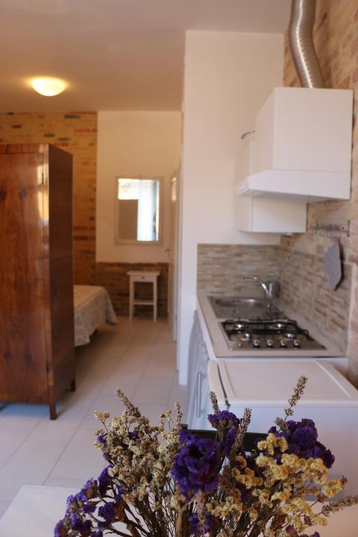 דירות Lapedona La Casa Sul Borgo מראה חיצוני תמונה